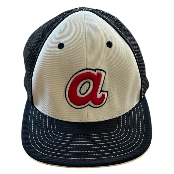 Atlanta Braves Cap Hat Fitted Pacifica Black and White Headwear with Red Accents - Picture 1 of 8